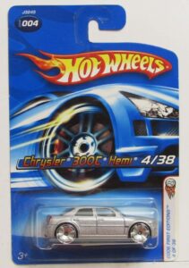 mattel hot wheels 2006 1:64 scale silver chrysler 300c hemi 4/38 die cast car #004