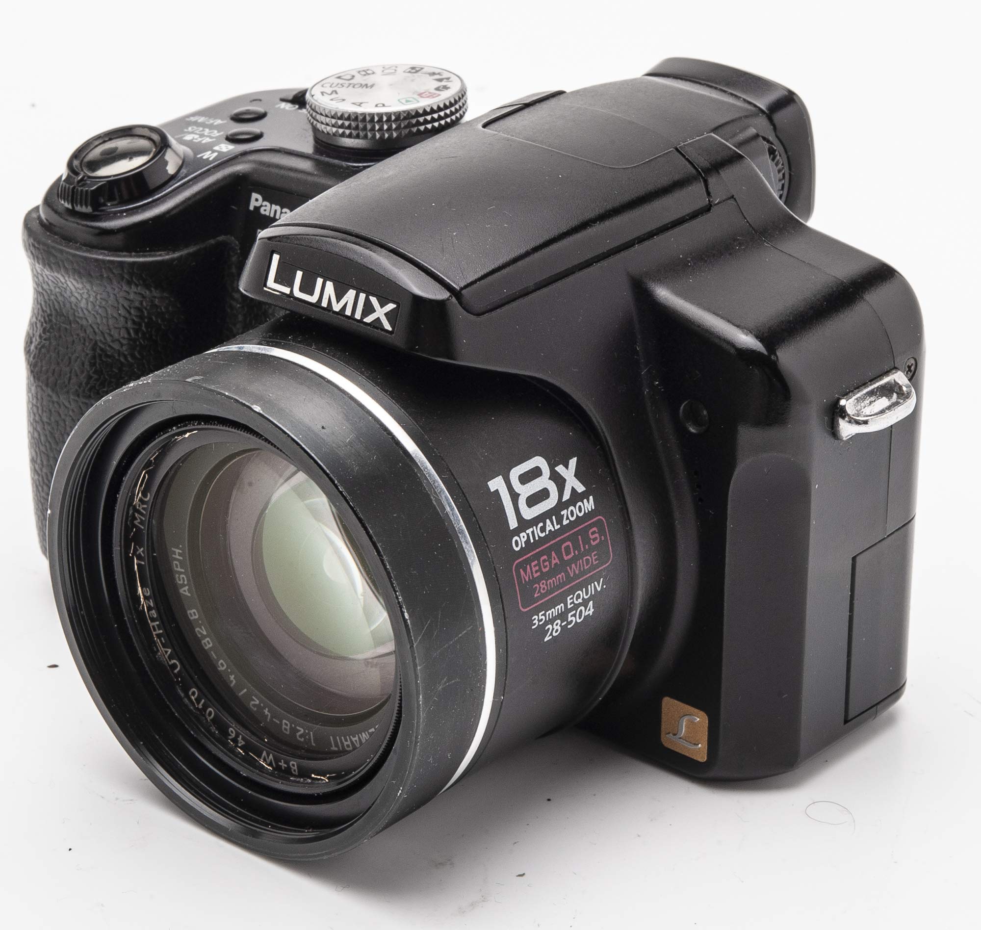 Panasonic Lumix DMC-FZ18K 8.1MP Digital Camera with 18x Wide Angle MEGA Optical Image Stabilized Zoom (Black)