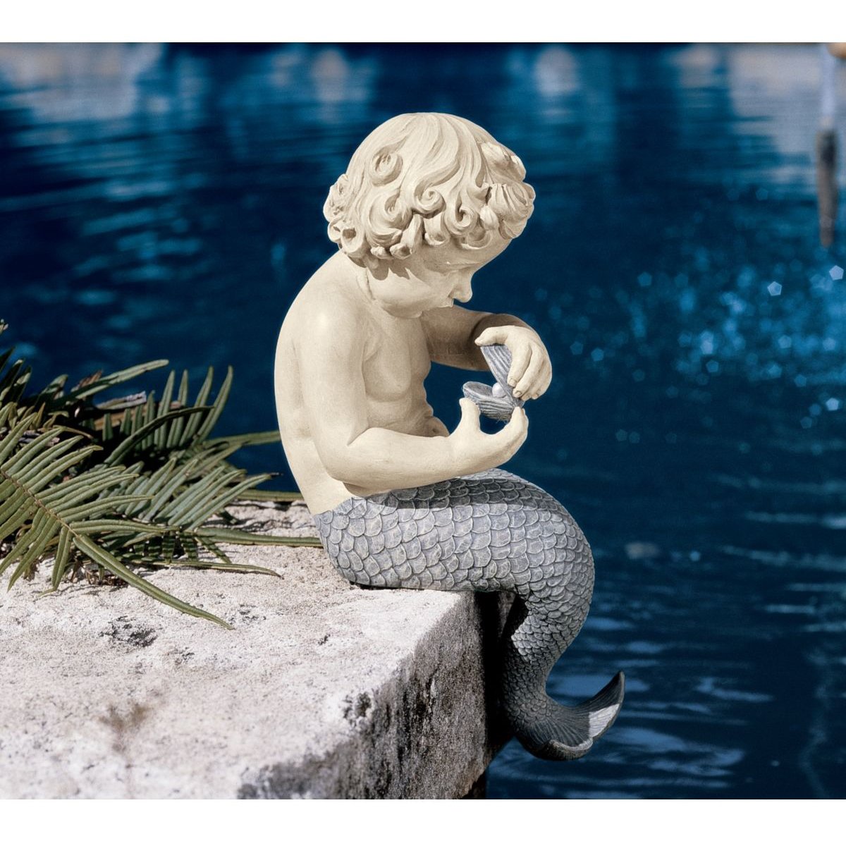 Design Toscano NG31302 Ocean's Little Treasures Sitting Mermaid Garden Statue, Faux Two Tone Stone Finish