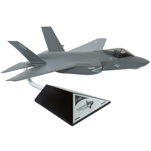 Toys and Models Mastercraft Collection F-35C JSF/USN Model Scale:1/48, Gray