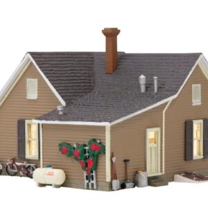 Granny's 2-Story House Built-N-Ready N Scale Woodland Scenics