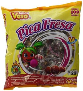 dulces vero pica fresa chili strawberry flavor gummy mexican candy, 100piece, 1 lb, 5.15 oz, clear