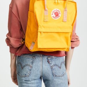 Fjallraven, Kanken Classic Backpack for Everyday, Warm Yellow