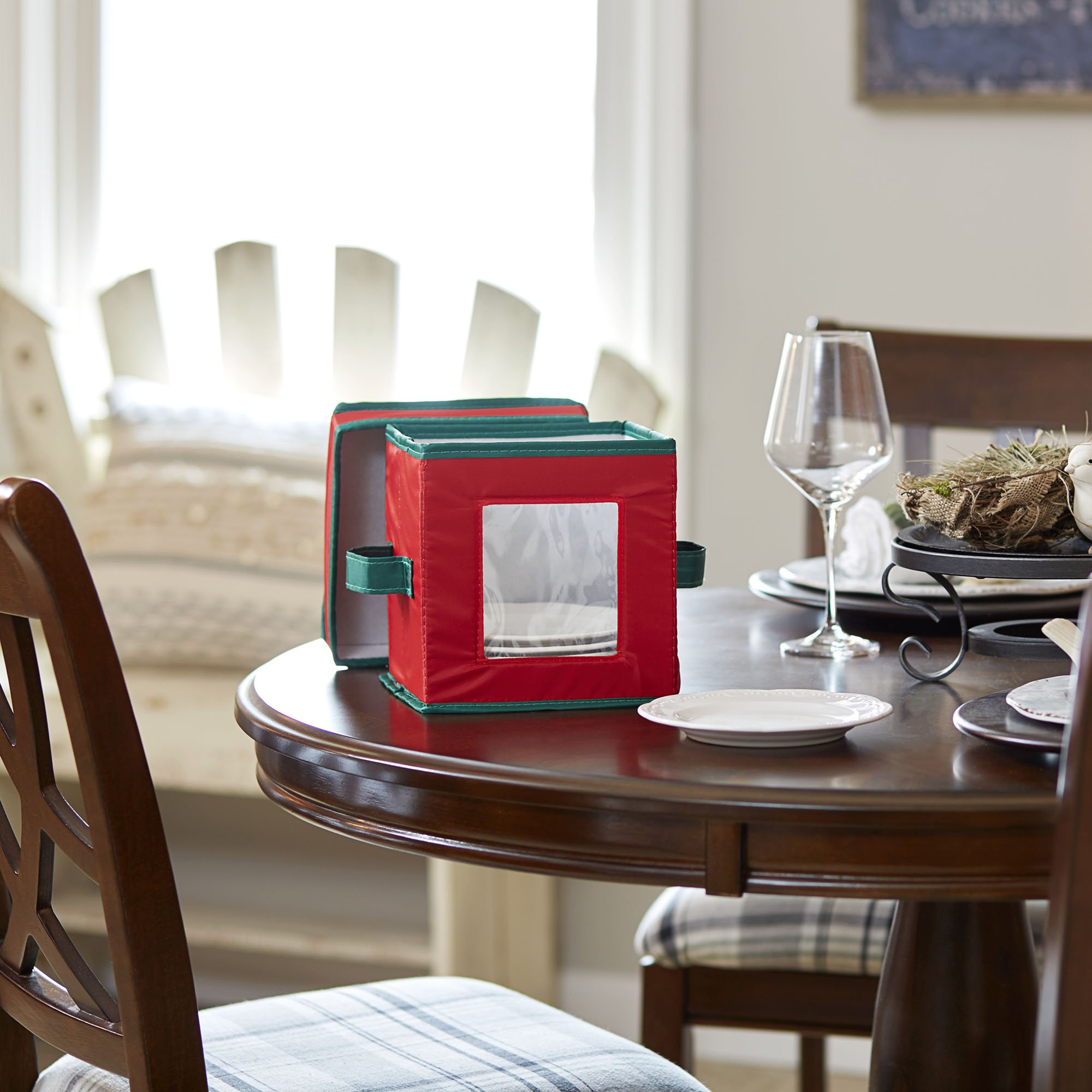 Household Essentials 530RED Holiday China Storage Chest with Lid and Handles | Storage Bin for Small Saucer Plates | Red Canvas with Green Trim