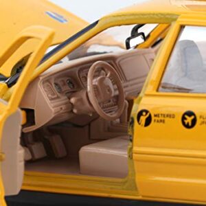 Daron New York City Taxi 1/24 Die-Cast