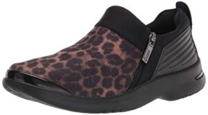 bzees womens axis sneaker,black,9, black leopard print fabric