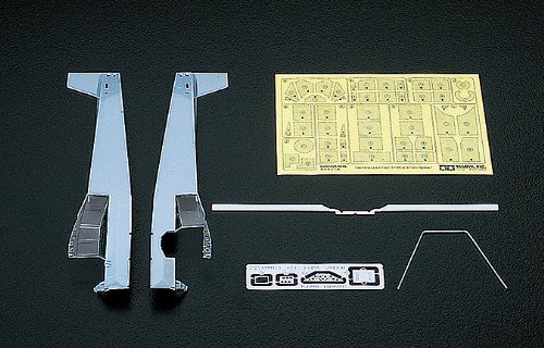 Tamiya Fieseler Fi 156 Storch Plastic Model Kit, 1/48 Scale, Black