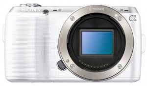 sony alpha nex-c3 digital camera body (white) - international version (no warranty)