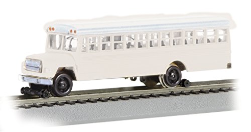 Bachmann High Railer - Maintenance of Way Vehicle - BUS with HIGH RAILERS - WHITE (HO Scale)