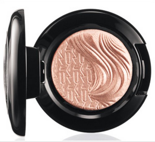 MAC Extra Dimension Eye Shadow A NATURAL FLIRT ~ Glamour Daze collection