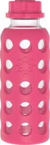 lifefactory 9-ounce bpa-free glass water bottle with flat cap and silicone sleeve, raspberry
