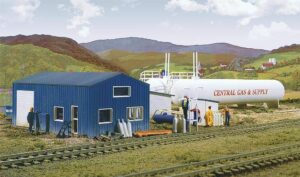 walthers cornerstone ho scale central gas and supply structure kit