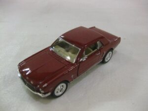 1964 1/2 ford mustang in red diecast 1:36 scale by kinsmart