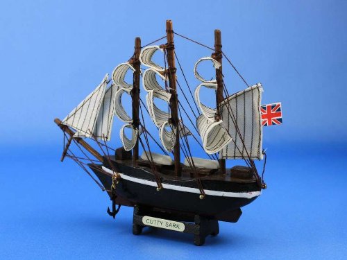 Hampton Nautical Cutty Sark Tall Ship, 7",Brown