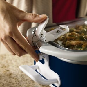 Crock-Pot Small 3.5 Quart Manual Casserole Slow Cooker and Food Warmer, Navy Blue (SCCPCCM350-BL)