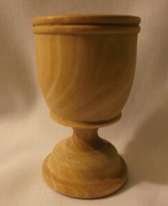holy land gifts 12997 wine cup olivewood medium 2.75 in.
