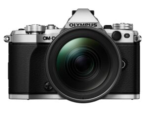 olympus om-d e-m5 mark ii kit, micro four thirds system camera (16.1 megapixel, 5-axis image stabilisation, electronic viewfinder) + m.zuiko 12-40 mm pro universal zoom, silver/black