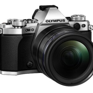 Olympus OM-D E-M5 Mark II Kit, Micro Four Thirds System Camera (16.1 Megapixel, 5-Axis Image Stabilisation, Electronic Viewfinder) + M.Zuiko 12-40 mm PRO Universal Zoom, Silver/Black