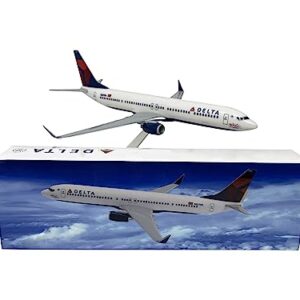 Flight Miniatures Delta 737-900ER (07-Cur) 1:200 Scale - Miniature Model Airplane Plastic Snap-Fit - Authentic Replica of Delta Airlines Livery - Part #ABO-73790H-008