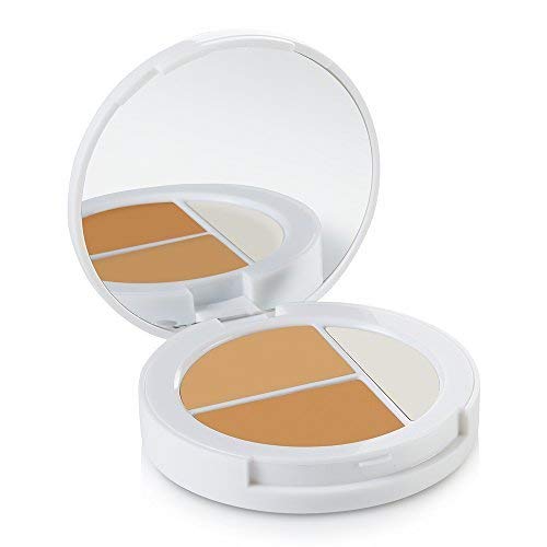 Sheer Cover Studio – Conceal and Brighten Highlight Trio – Two-Toned Concealers – Shimmering Highlighter – Medium/Tan Shade – With FREE Concealer Brush – 3 Grams