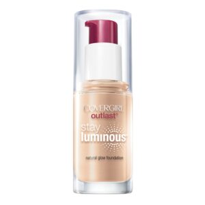 COVERGIRL Outlast Stay Luminous Foundation Creamy Natural 820, 1 oz (packaging may vary)