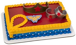 decopac 7222, wonder woman strength and power cake toppers, 3", count of 4