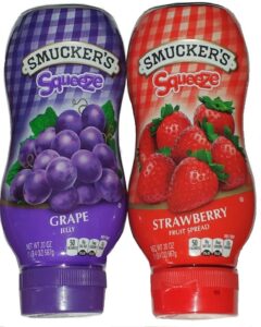 smucker's squeeze grape jelly & strawberry fruit spread, 20 oz bottles