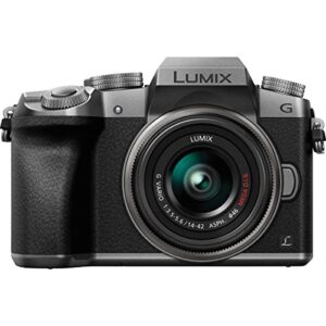 Panasonic Lumix DMC-G7 Mirrorless Micro 4/3s Camera with 14-42mm Lens, SILVER - Bundle with Camera Case, 32GB SDHC Card, Cleaning Kit, Memory Wallet, Card Reader, 46mm UV Filter, Software Package