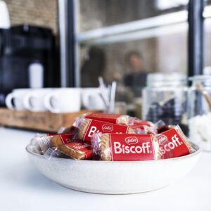 Lotus Biscoff Cookies – Caramelized Biscuit Cookies – 300 Cookies Individually Wrapped – Vegan,0.2 Ounce (Pack of 300)