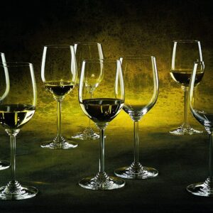 Riedel Wine Series Viognier/Chardonnay Glass, Set of 4 Bundle with Wine Pourer and Stopper (3 Items)