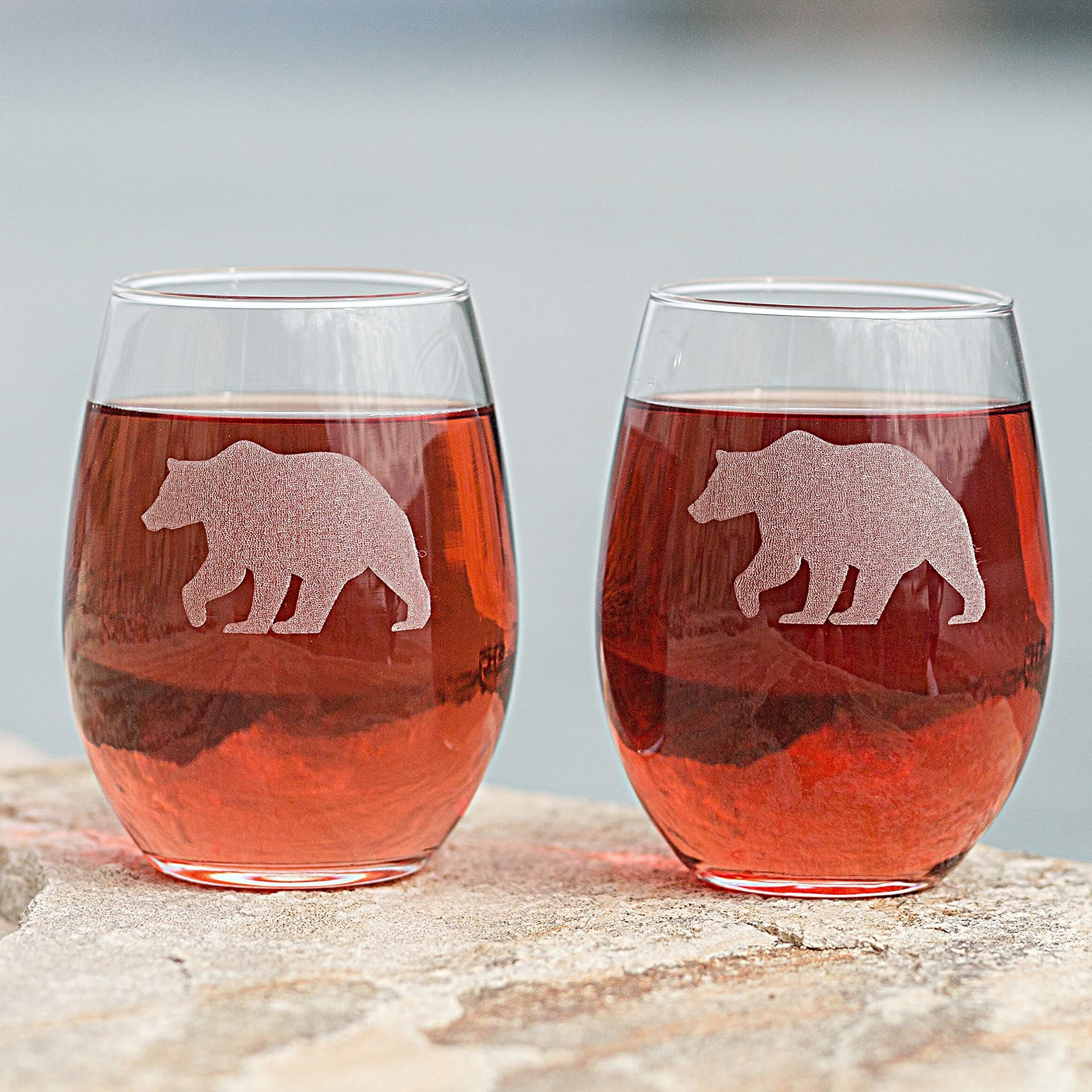 Bear Glasses, Rustic Cabin Decor, Mountain House, Set of two 20oz Etched Wine Glasses