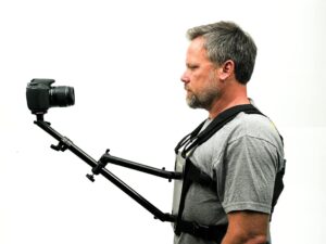 glide gear snc100 video camera snorricam 3rd person dslr vest hands-free front and rear body camera mount harness - 1.5kg payload - ideal for pov and third-person shooting angles