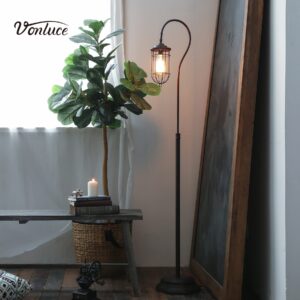 VONLUCE Rustic 62 inch Floor Lamp, Adjustable Lantern Lamp Head, 100W Industrial Farmhouse Standing Light, Nautical Vintage Brown Edison Stand Lamp with Antique Metal Shade for Living Room Bedroom