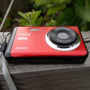 Mini Digital Camera Rechargeable FHD 1080P 20MP Camera, Vmotal Video Camera Digital Students Cameras with 2.8 inch TFT LCD 8X Digital Zoom Compact Camera (Red)