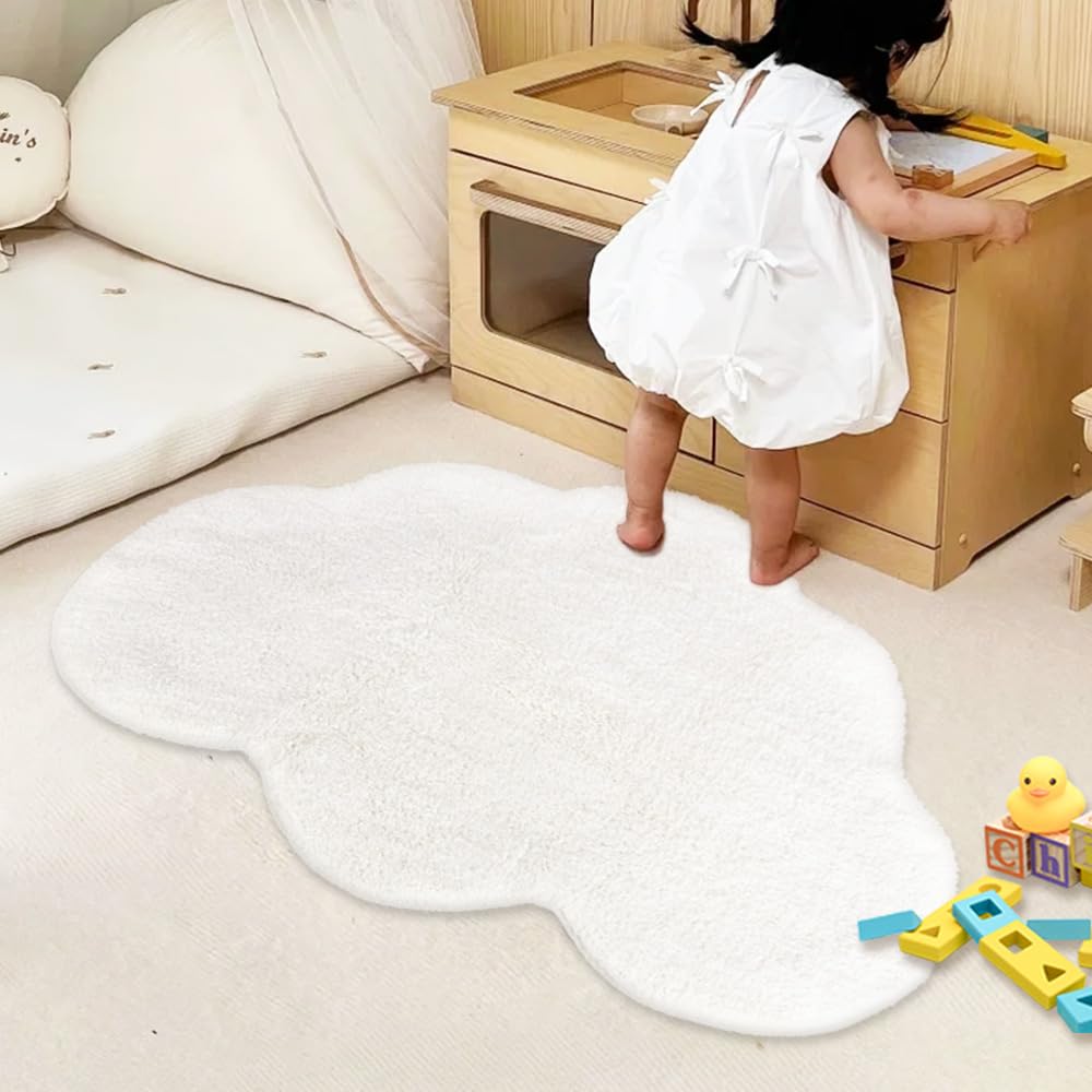 Area Rugs for Kids, Cloud Shape Baby Crawling Carpet, Nursery Room Soft Pure Cotton Luxury Plush Handmade Knitted Decoration Rug 40"×26"