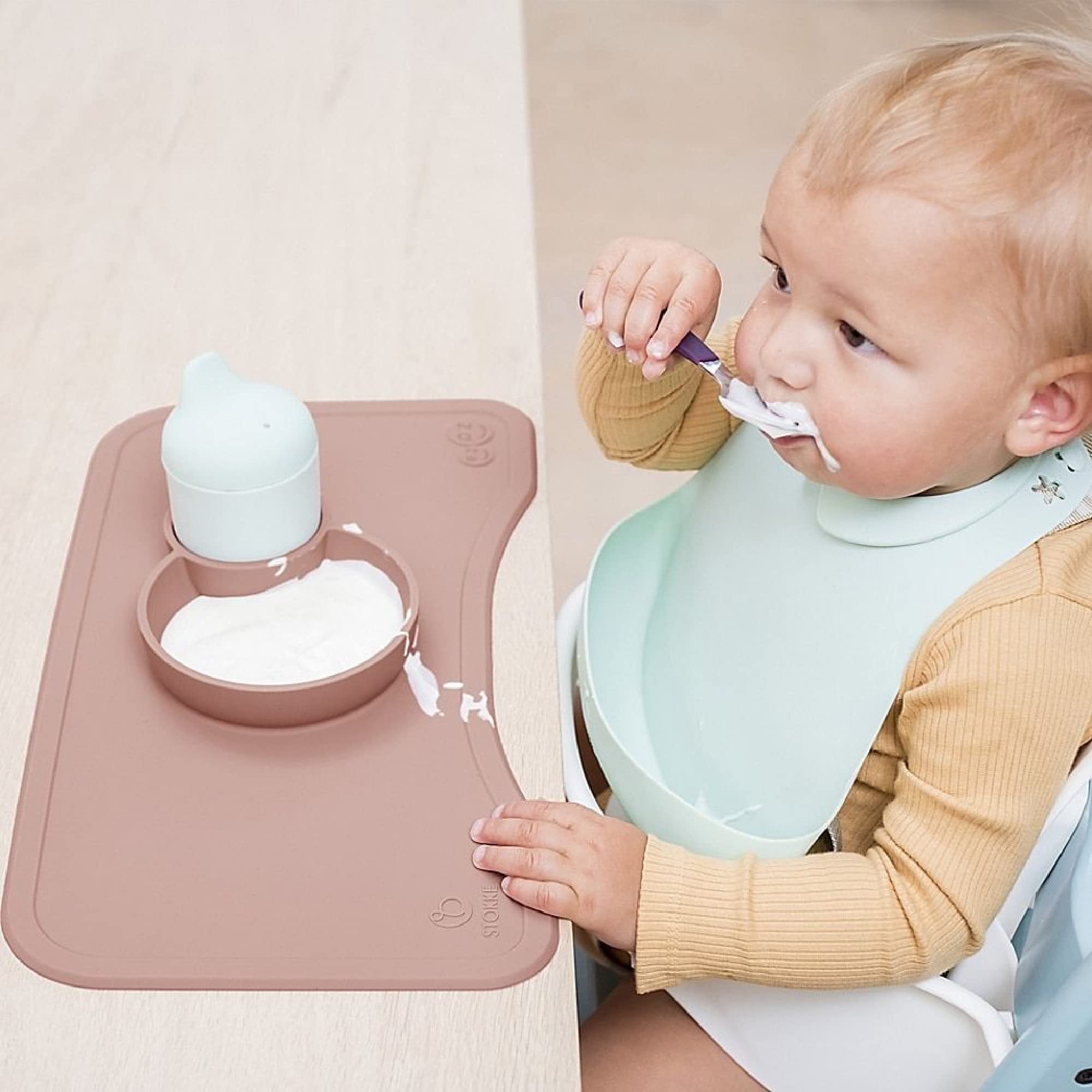 ezpz by Stokke Placemat for Steps Tray, Pink - Perfectly Fits Stokke Steps High Chair Tray - Helps Prevent Messy Mealtimes - Durable, Convenient, Dishwasher & Microwave Safe - 100% Silicone