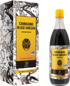 soeos chinkiang vinegar, 18.6 fl oz (550ml), chinese black , traditional , organic , zhenjiang xiangcu, black rice vinegar | condiment for cooking noodles, braised meat, cold appetizers