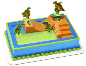 decoset® teenage mutant ninja turtles tmnt-rise up! cake topper, 6-piece birthday decoration for cakes and cupcakes, surprise your tmnt fan with all the characters and interactive skateboard