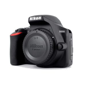 Nikon D3500 w/AF-P DX NIKKOR 18-55mm f/3.5-5.6G VR + 32GB Memory Bundle