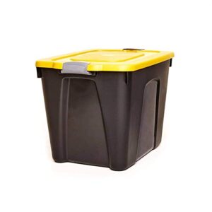 homz 22-gallon durabilt plastic stackable home office garage storage organization container bin w/latching lid and handles, black/yellow (4 pack)