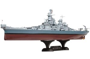 academy hobby model kits scale model : battle ships & aircraft carrier kits (1/400 bb-63 missouri)