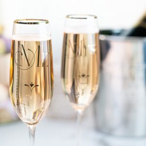 SAY HO UM Luxury Crystal Wedding Champagne Glasses for Toasting | Gold Mr Mrs Toast Flutes Set for Bride and Groom | Elegant Gift for His and Hers Engagement, Bridal Shower, Couple Anniversary