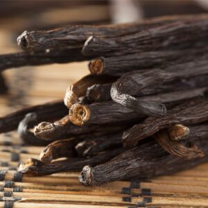 10 Vanilla Beans - Whole Extract Grade B Pods for Baking, Homemade Extract, Brewing, Coffee, Cooking - (Tahitian)