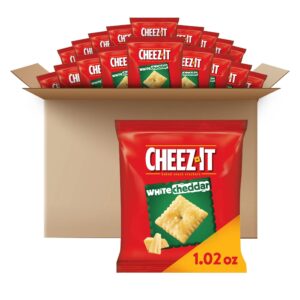 cheez-it cheese crackers, baked snack crackers, lunch snacks, white cheddar (40 packs)