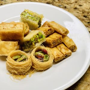 Alreef Assorted Mediterranean Baklava 800g (70-80PCS)