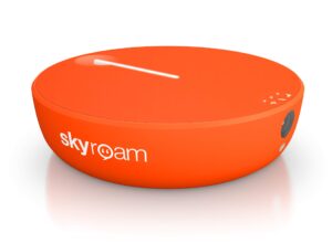 skyroam solis x smartspot | 4g lte wifi mobile hotspot and power bank | global coverage | up to 10 connected devices | built in vpn | remote camera | vsim technology, no sim card needed | make a wlan