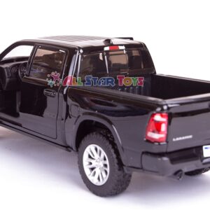 Dodge Ram 1500 Crew Cab Laramie, Black, 2019, Model Car,, Motormax 1:24