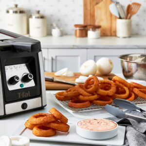 T-Fal Electrics Stainless Steel Deep Fryer with Basket 3.5 Liter Oil Capacity, 2.6 Pound Food Capacity 1800 Watts Easy Clean, Temp Control, Digital Timer, Oil Filtration, Dishwasher Safe Parts Silver