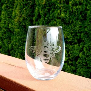 Etched bee wine glass, 15 oz. wine glass, stemless wine glass, honey bee gift, save the bees, bee glass, etched wine glass, nature lover gift, wine gift