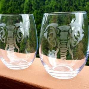 Etched elephant wine glass set, etched wine glass, elephant glass, wine gift, wine glass set of 2, etched elephant, elephant wine glass, stemless wine glass, 15 oz. wine glass